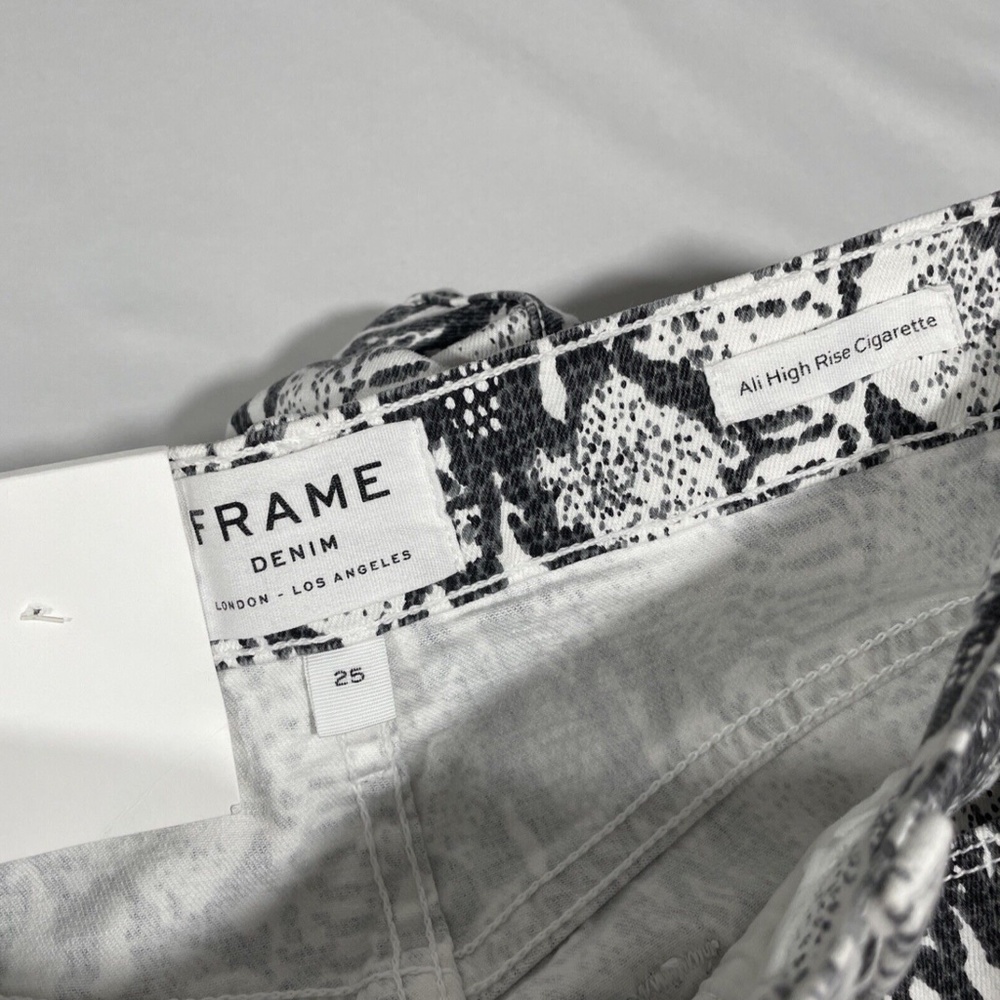 NWT FRAME [ 25 ] Ali Ultra High‎ Rise Python Ciga… - image 8
